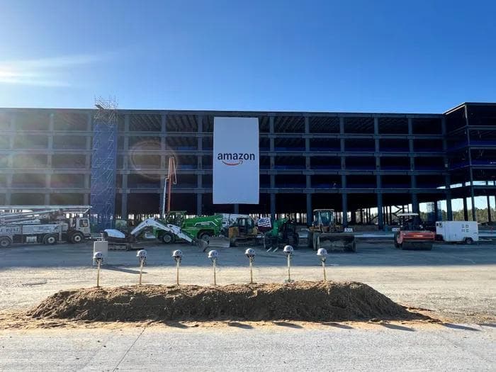 Wilmington Amazon Center Facility