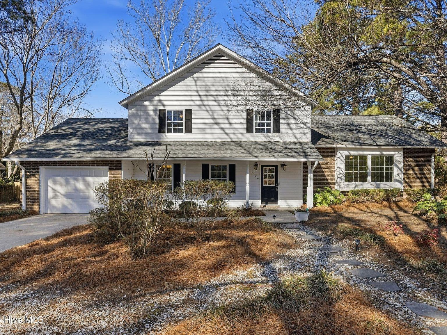 324 Embassy Cir Wilmington NC