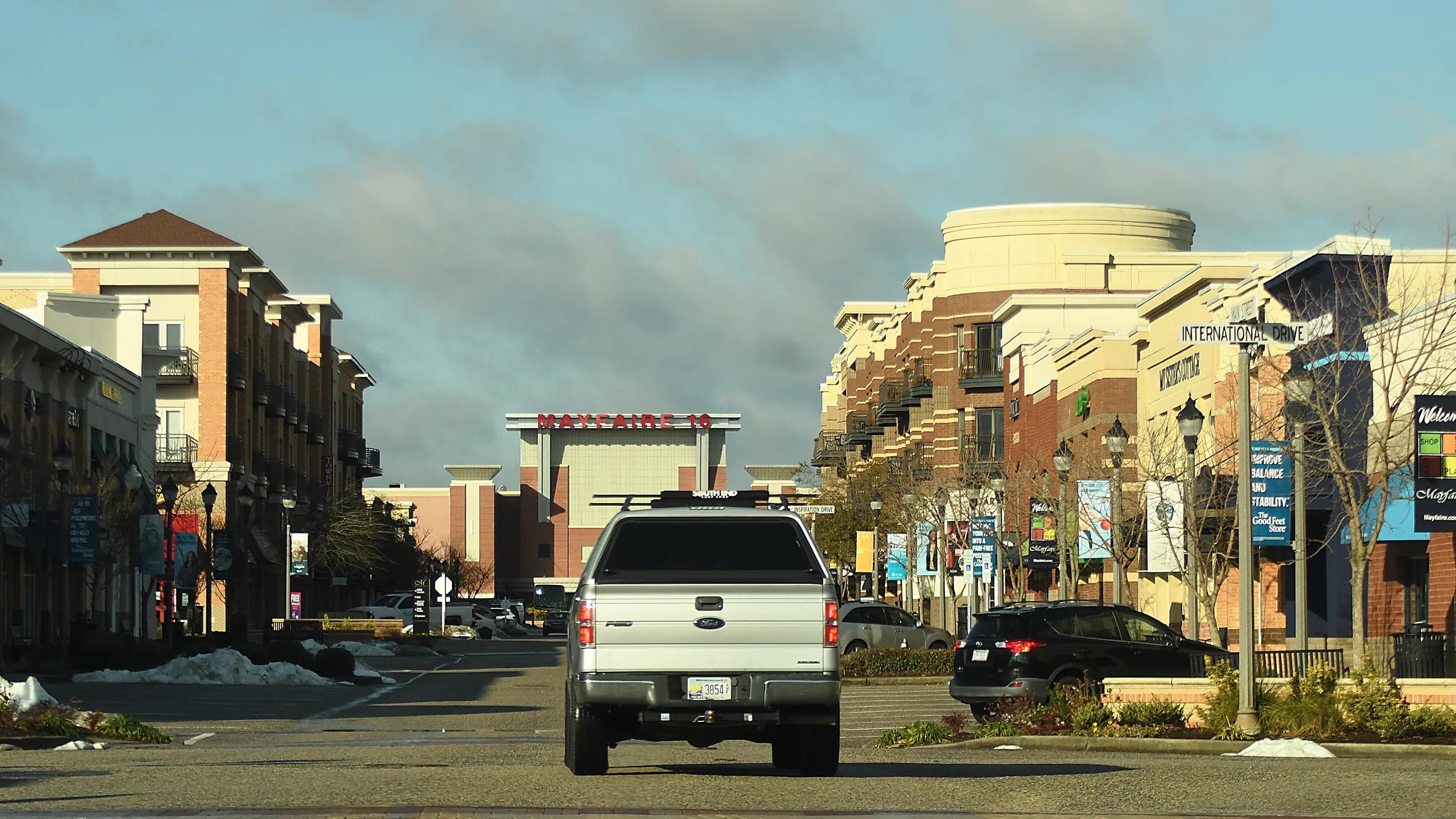 Mayfaire Submarket Tightens as Center Point's Phase I Retail Sells Out Before Opening