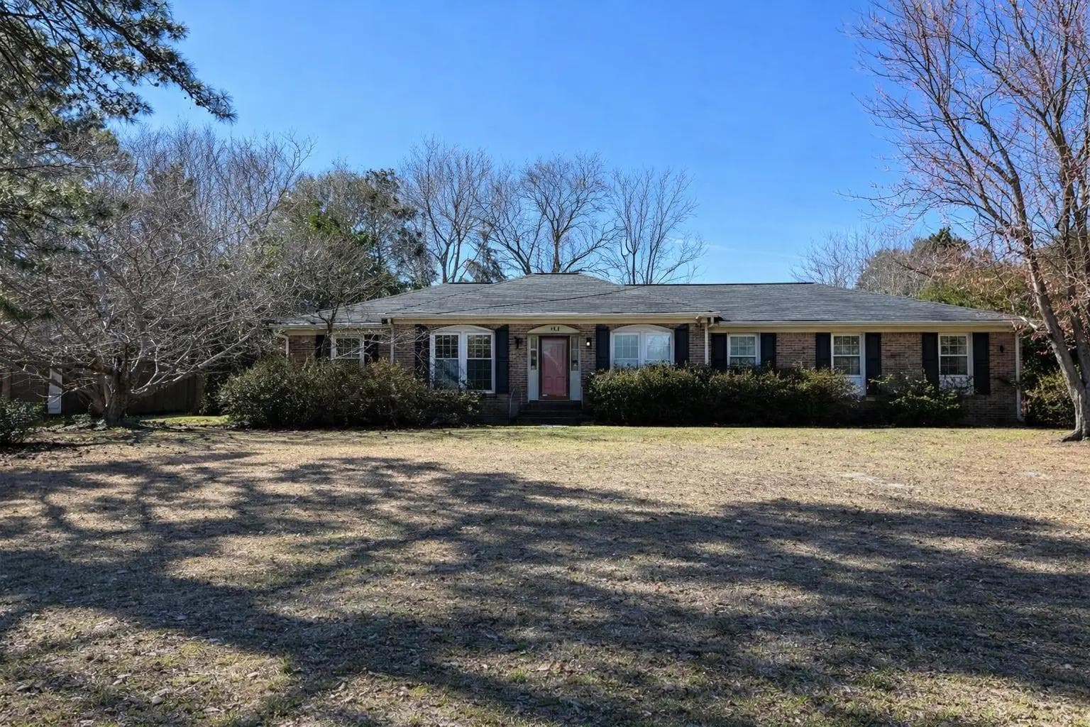 302 Semmes Drive in 28412 asks $485K as Pine Valley Estates tests a modest premium